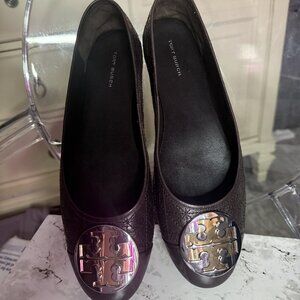 ❗️NWT❗️ Tory Burch Logo Ballet Flats – Brown Leather